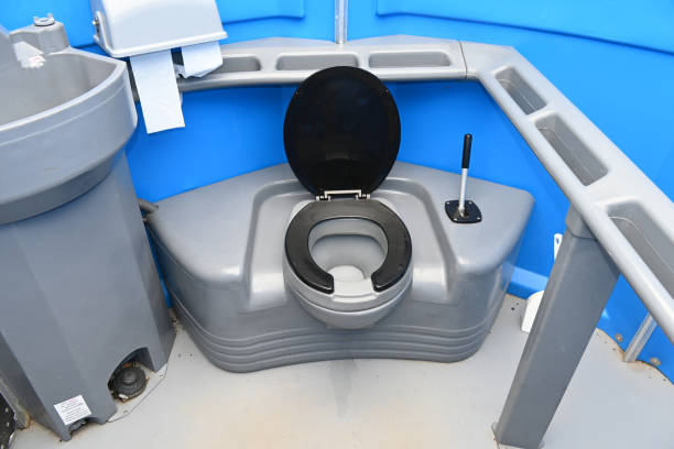 Portable bathroom rental in Stinnett, TX