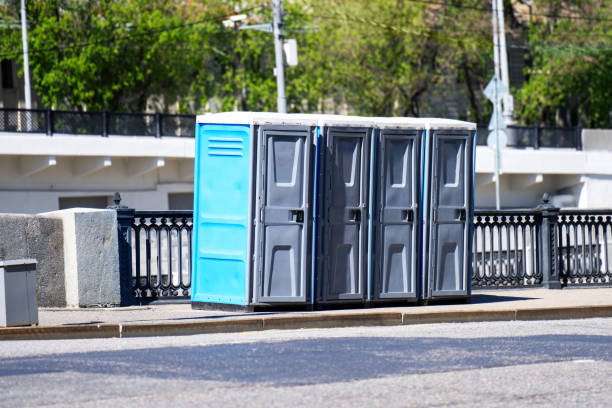 Best Porta potty delivery and setup  in Stinnett, TX